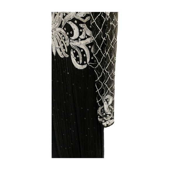 Beaded Silk Laurence Kazar Evening Gown Size Medium STUNNING Dress! Black White - Picture 3 of 9